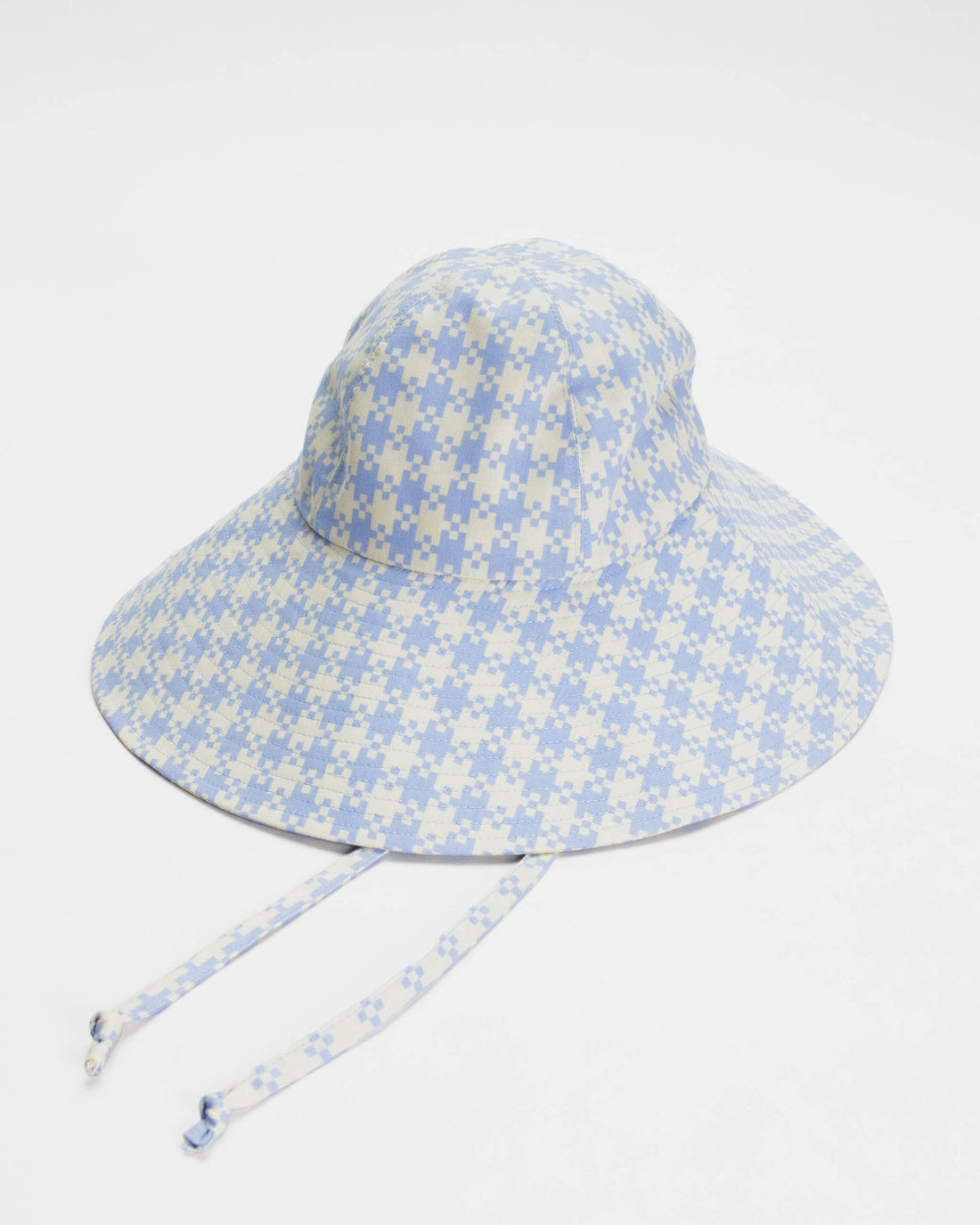 soft sun hat in gingham pixel
