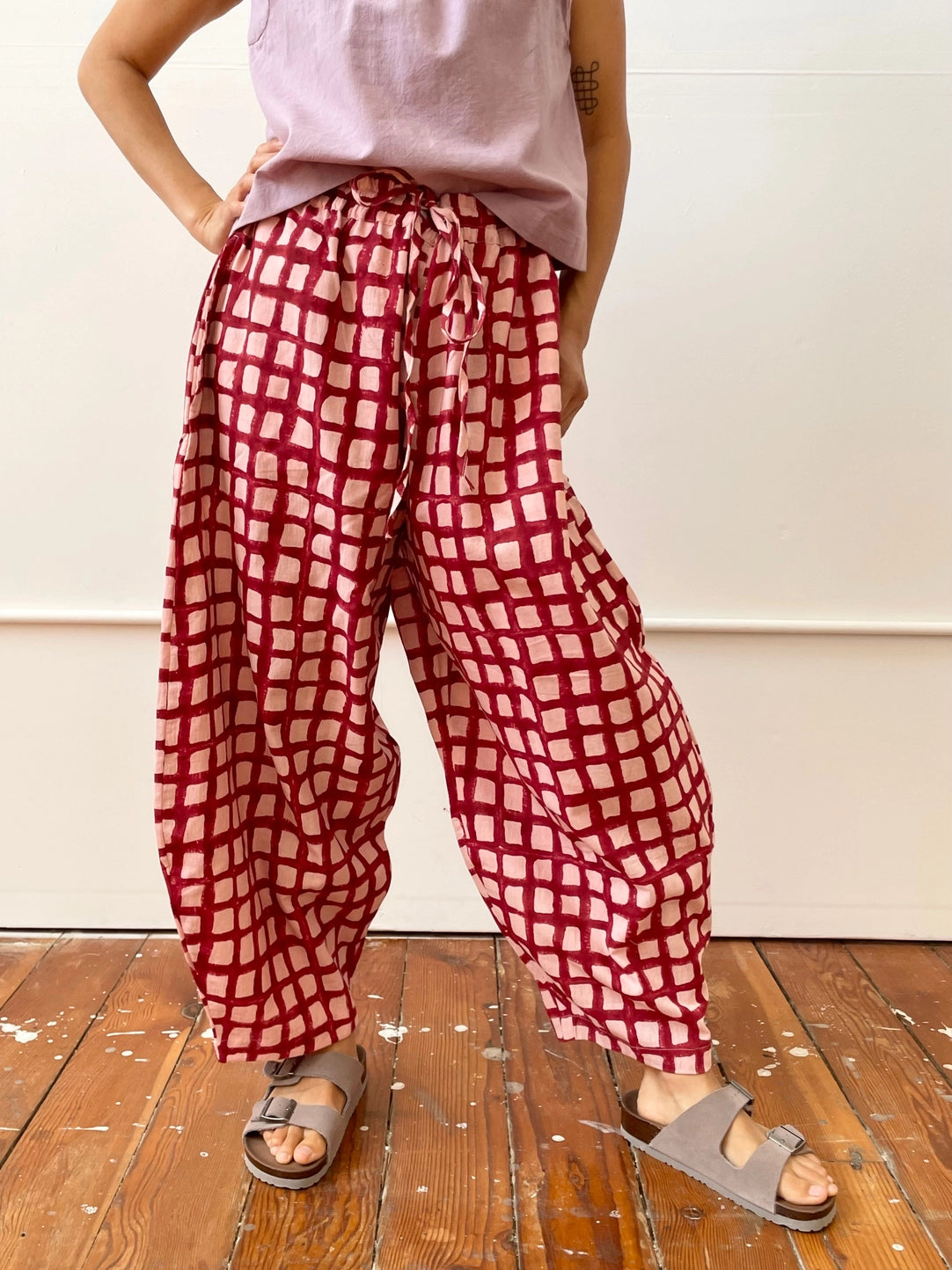 marius pant madder and pink check