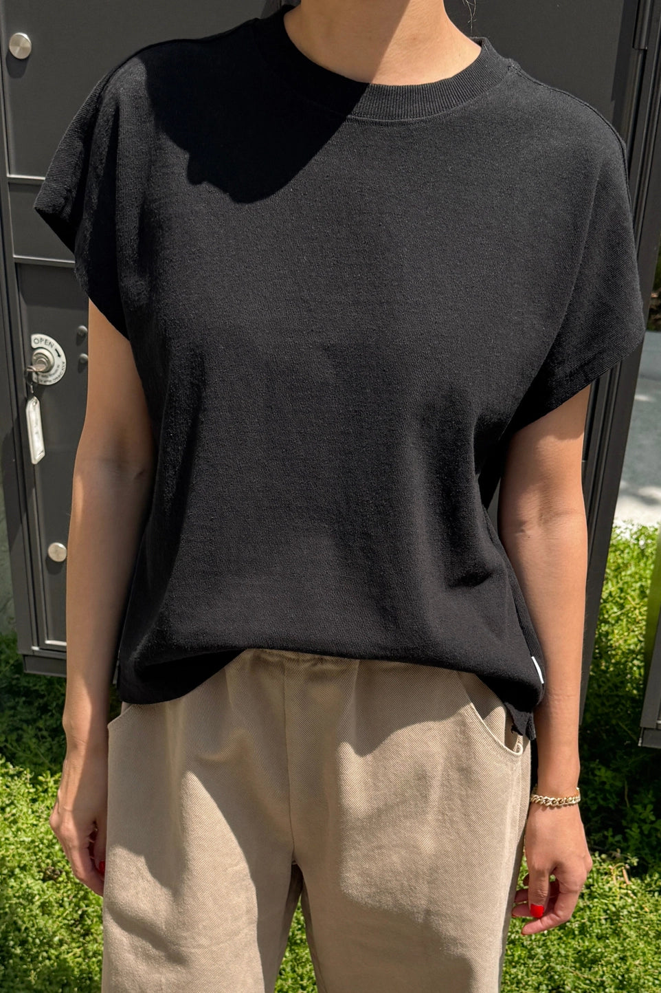jeanne tee