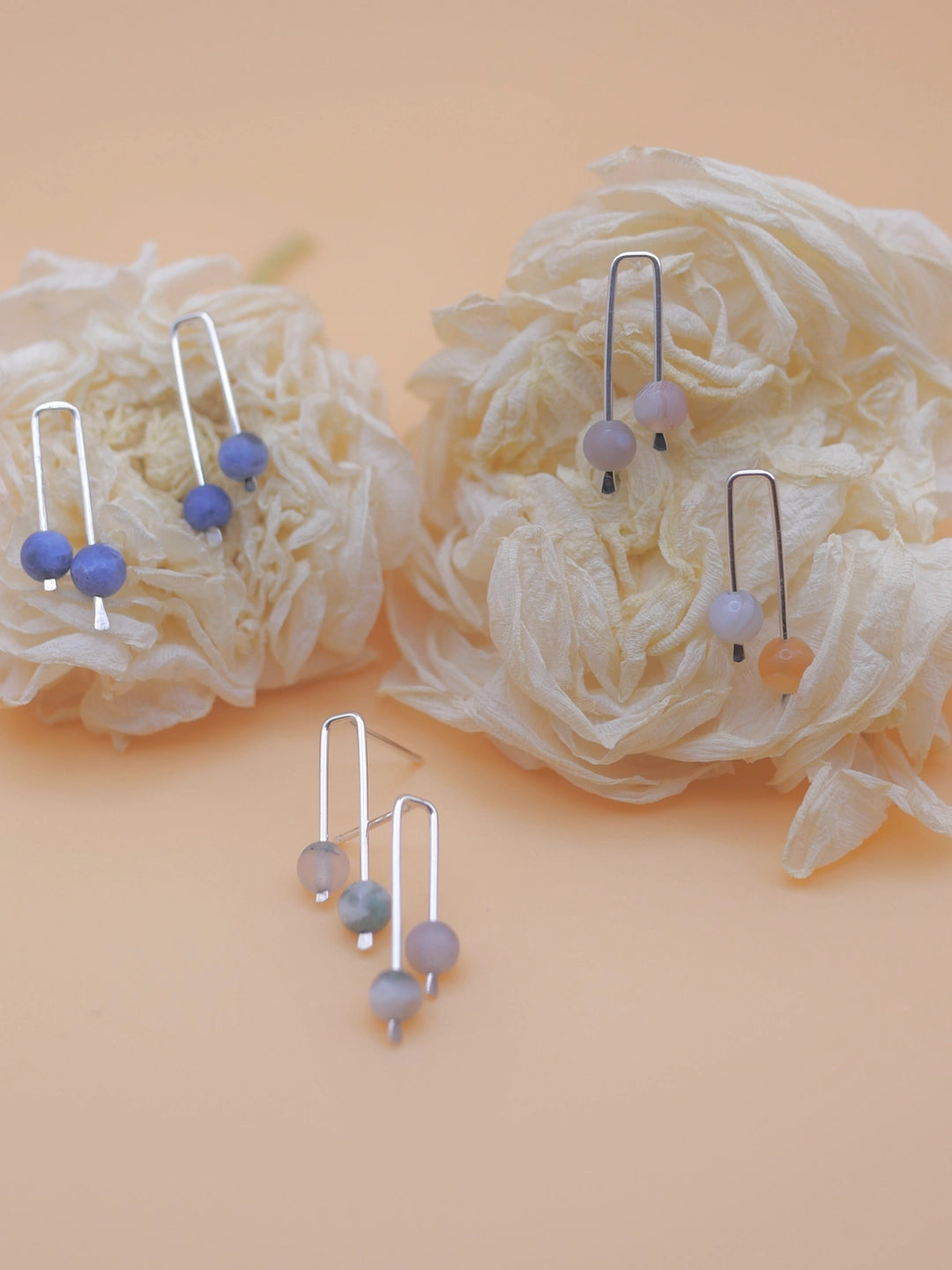 aura studs