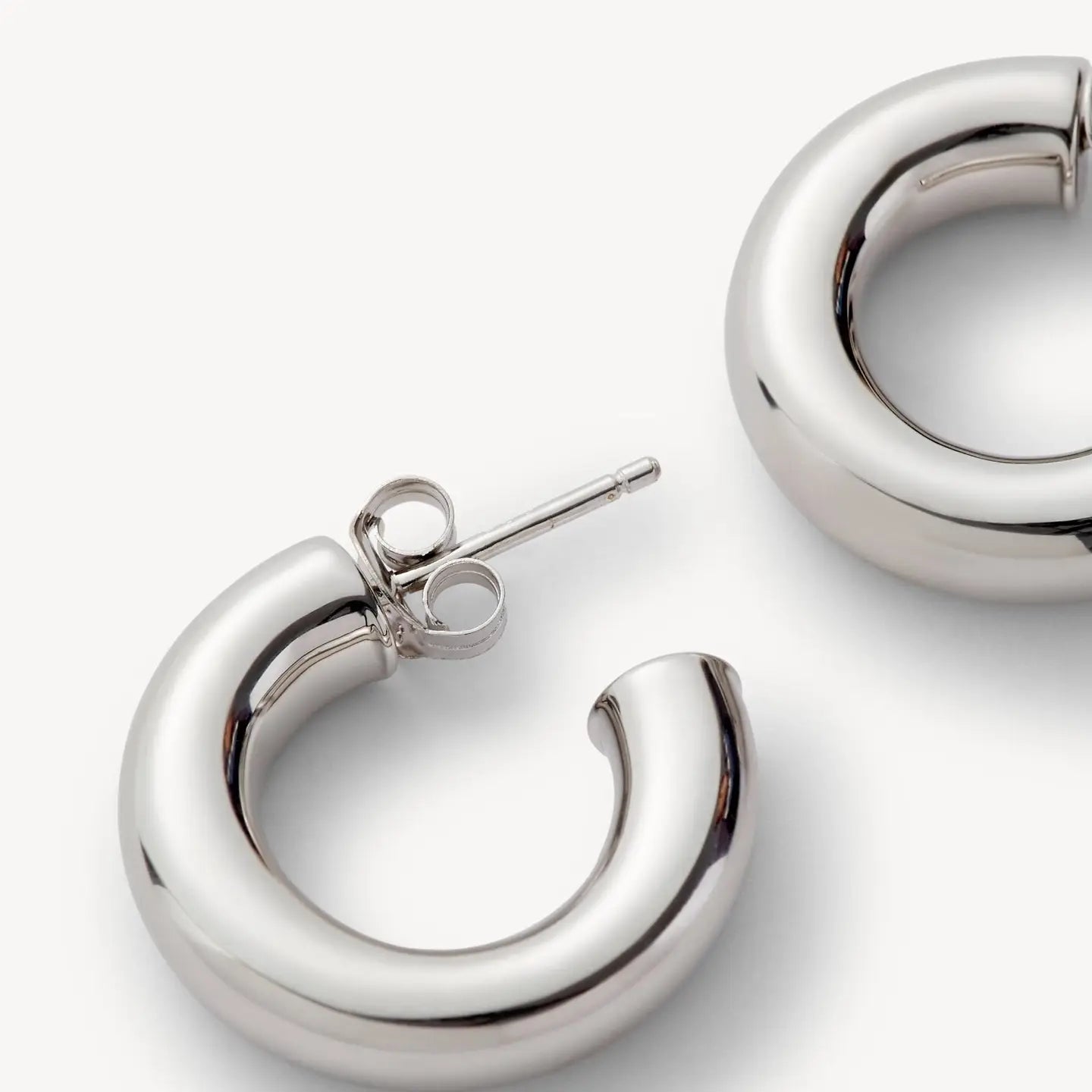 .75" perfect hoops in silver