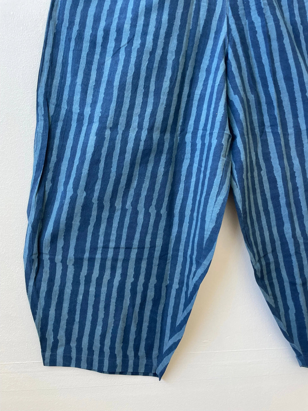 marius indigo dark stripes
