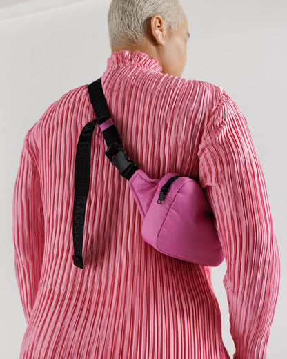 baggu puffy fanny pack in extra pink
