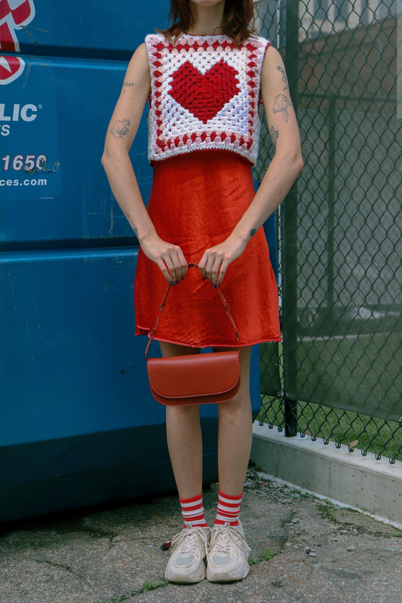 inez pewter recycled vegan shoulder bag