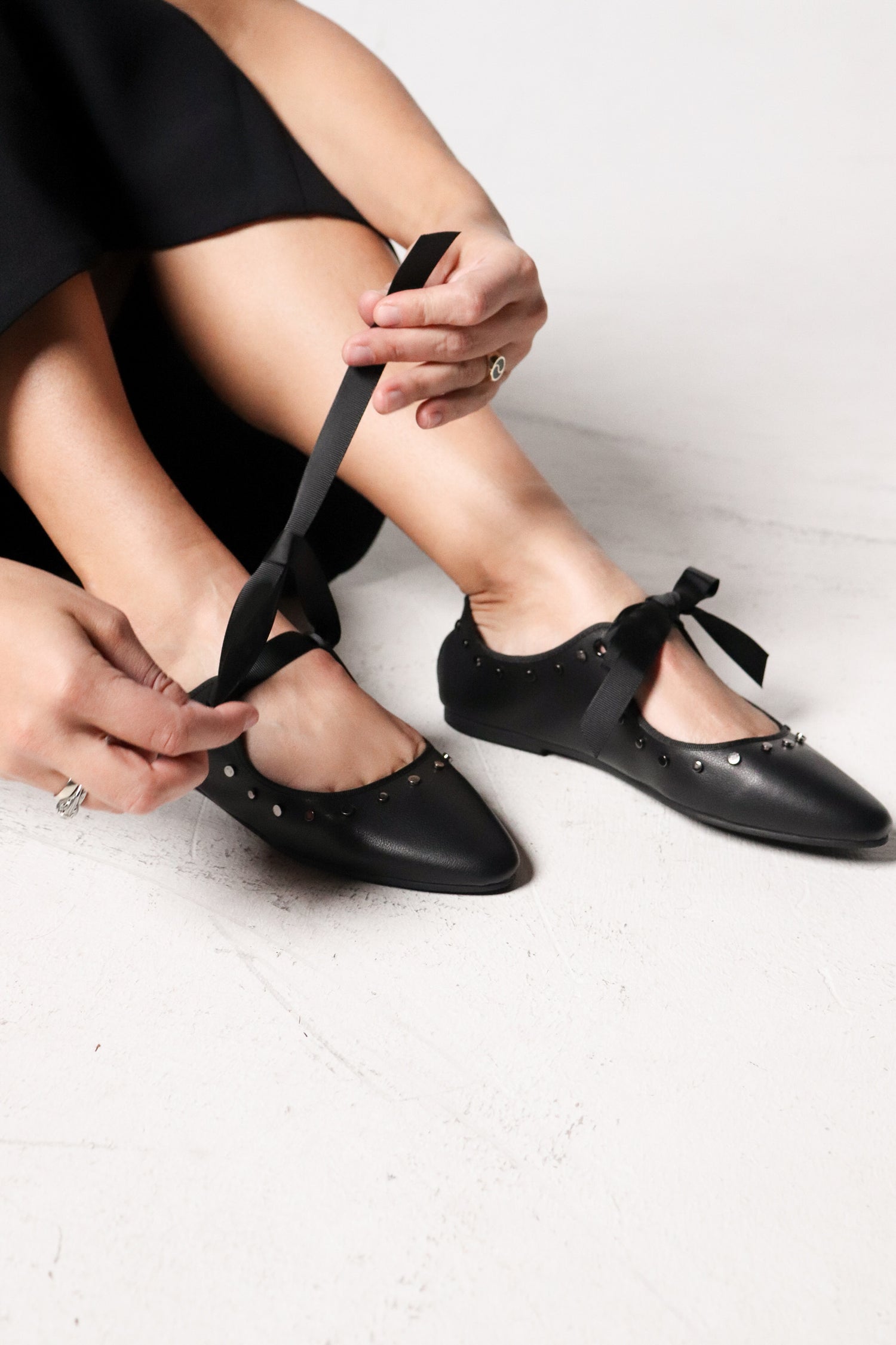 peak leather ballet flat