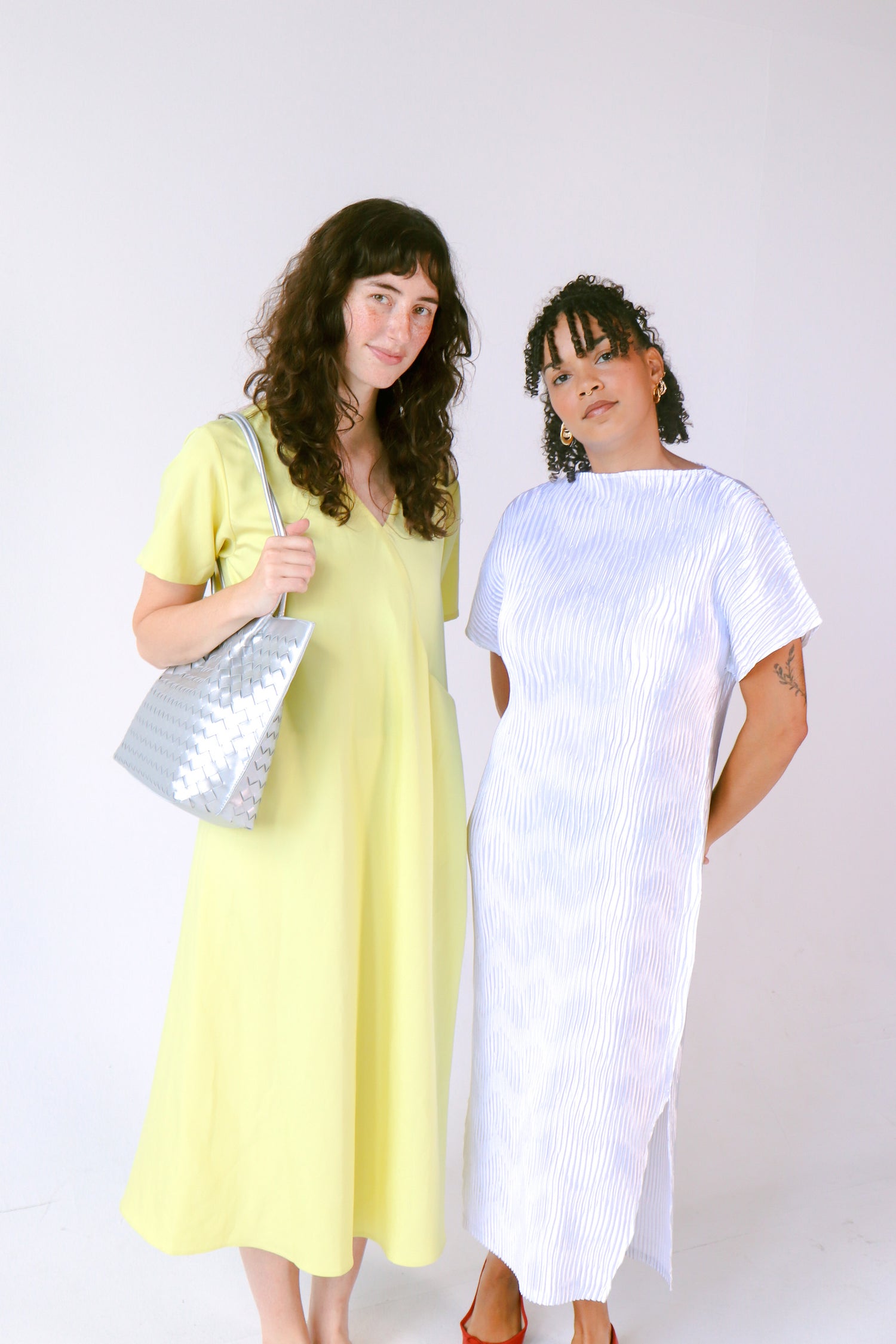 mango short sleeve v pocket dress