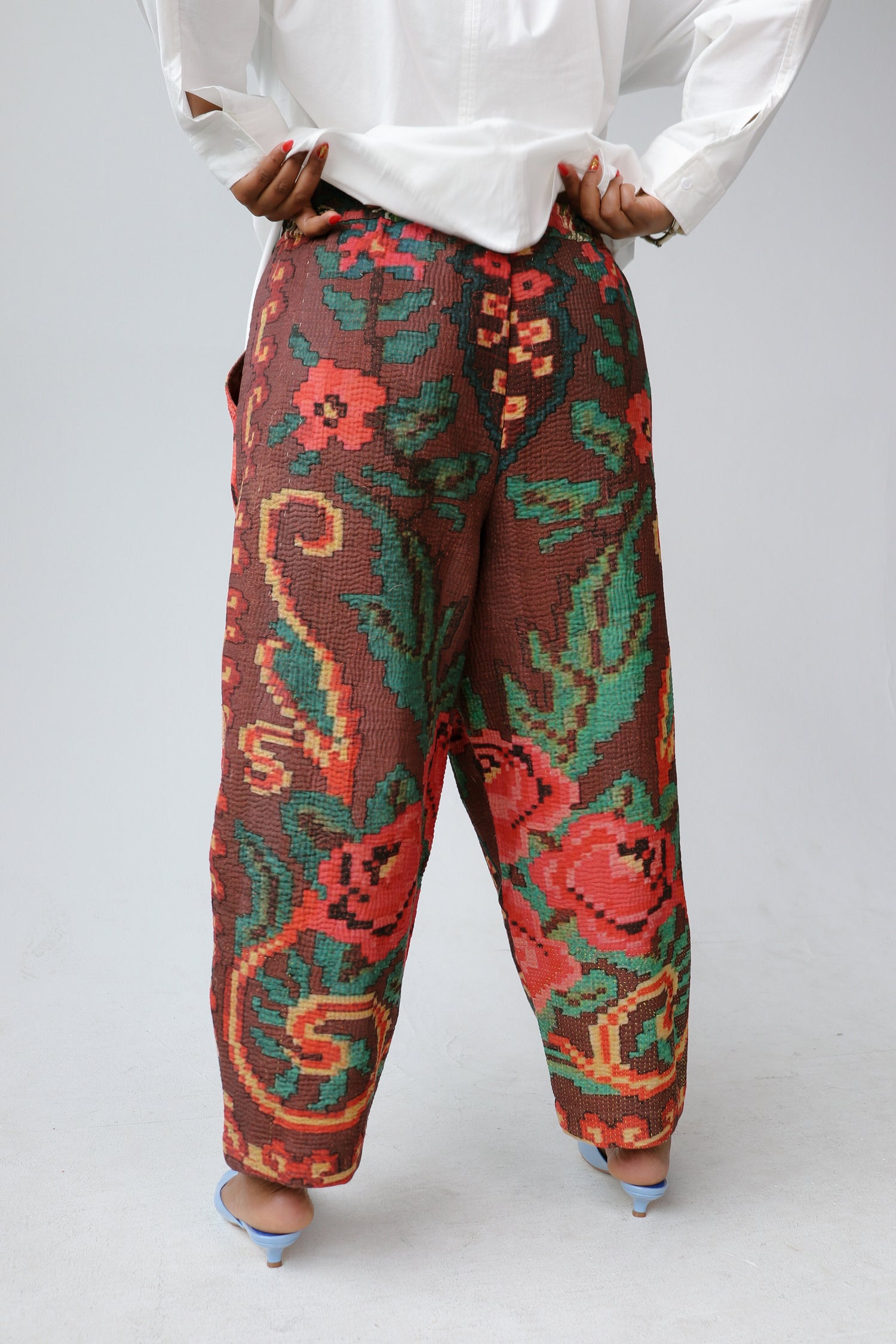 market pants