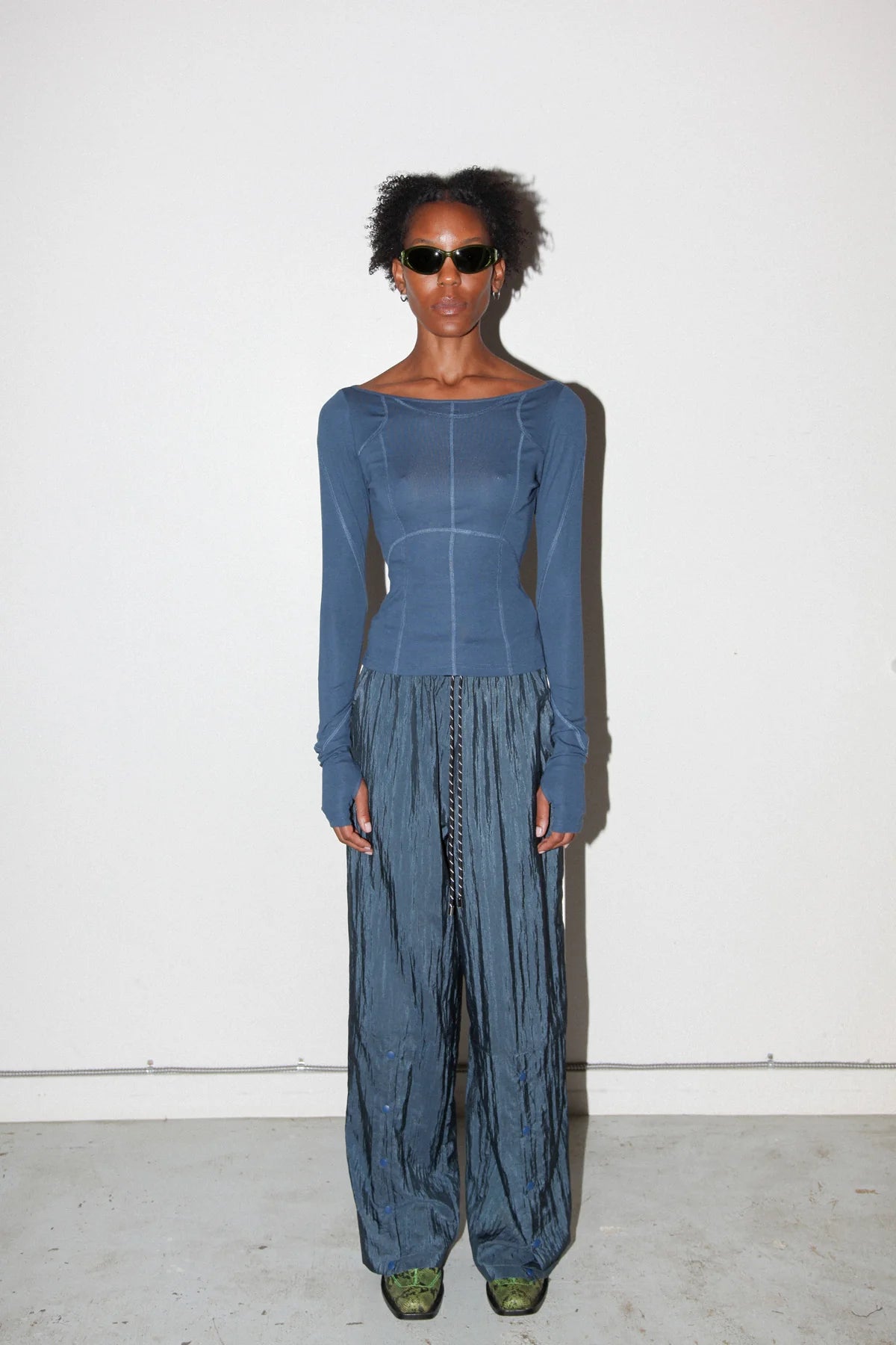 silk / nylon split track pant