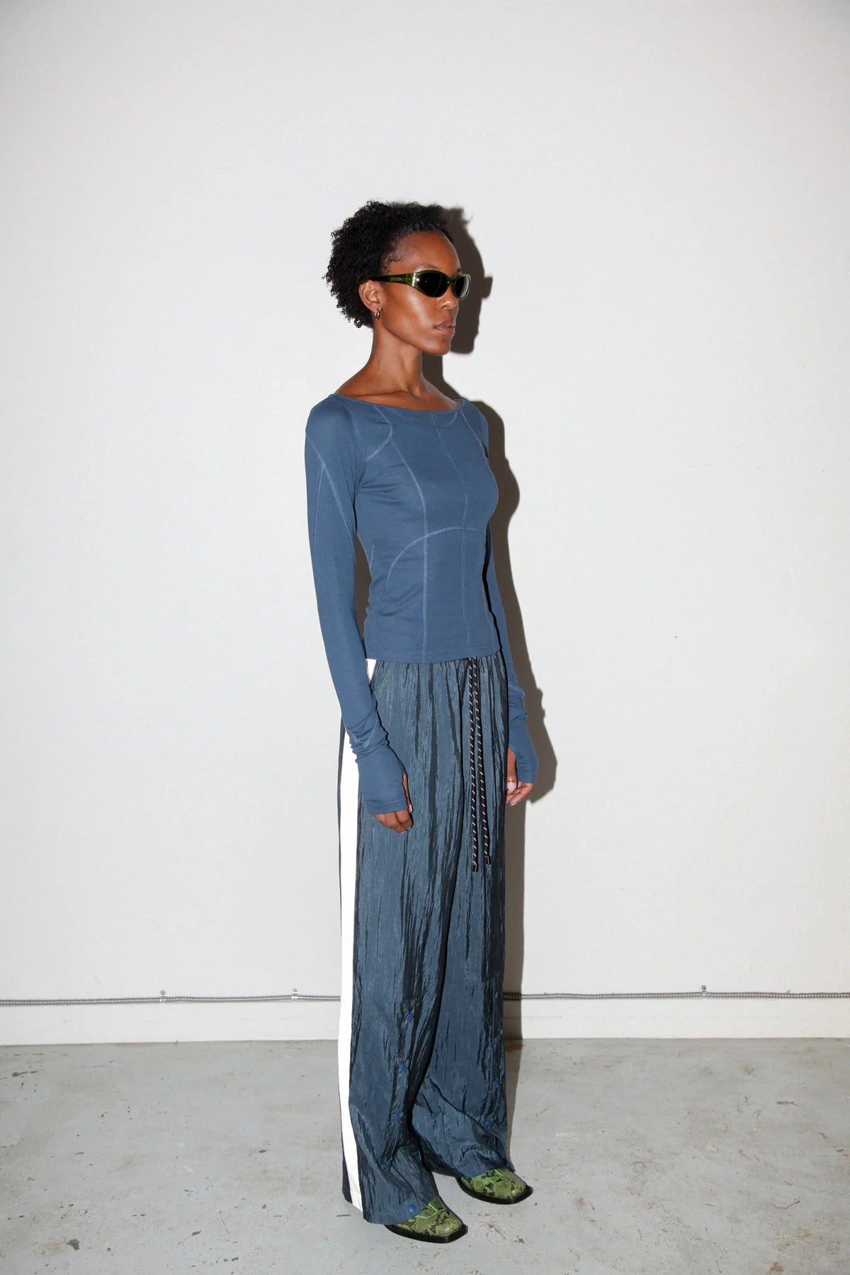silk / nylon split track pant