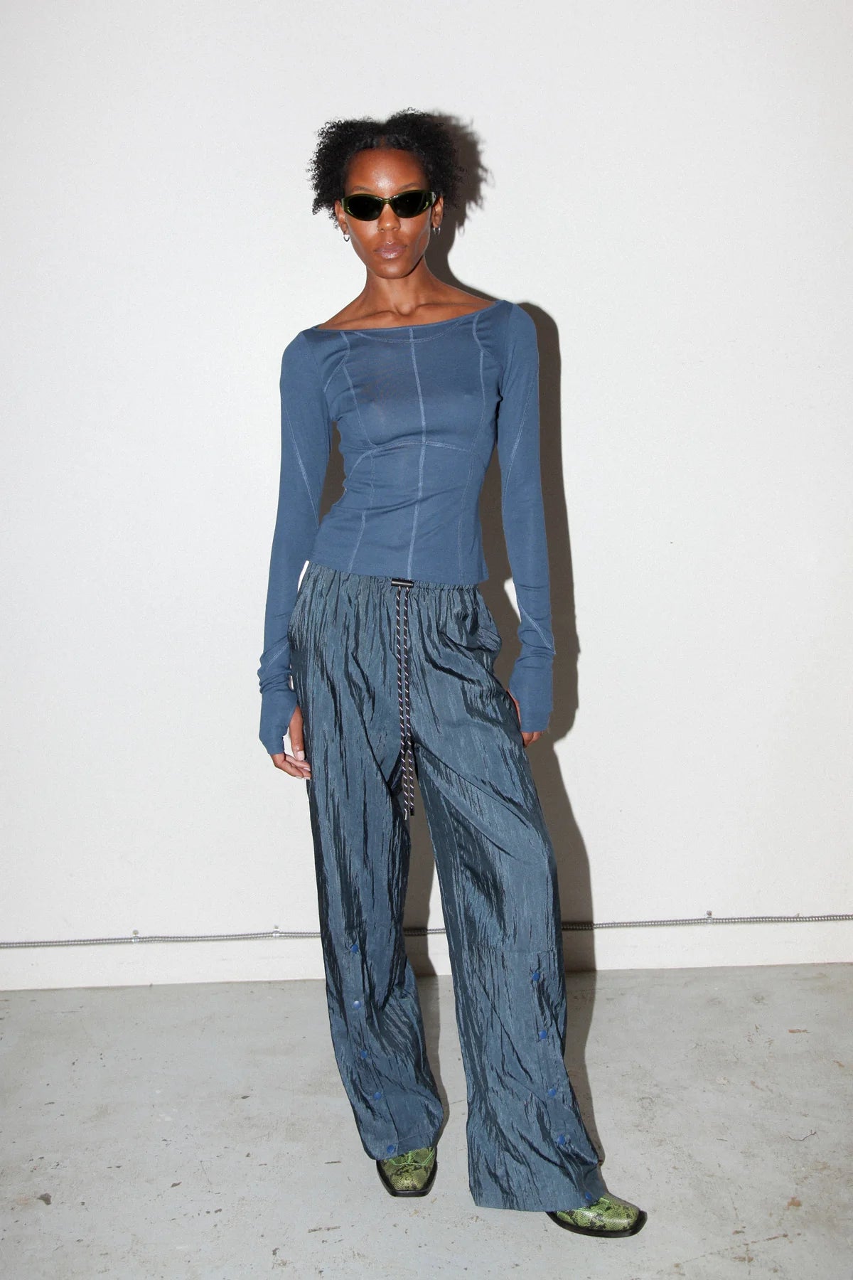 silk / nylon split track pant