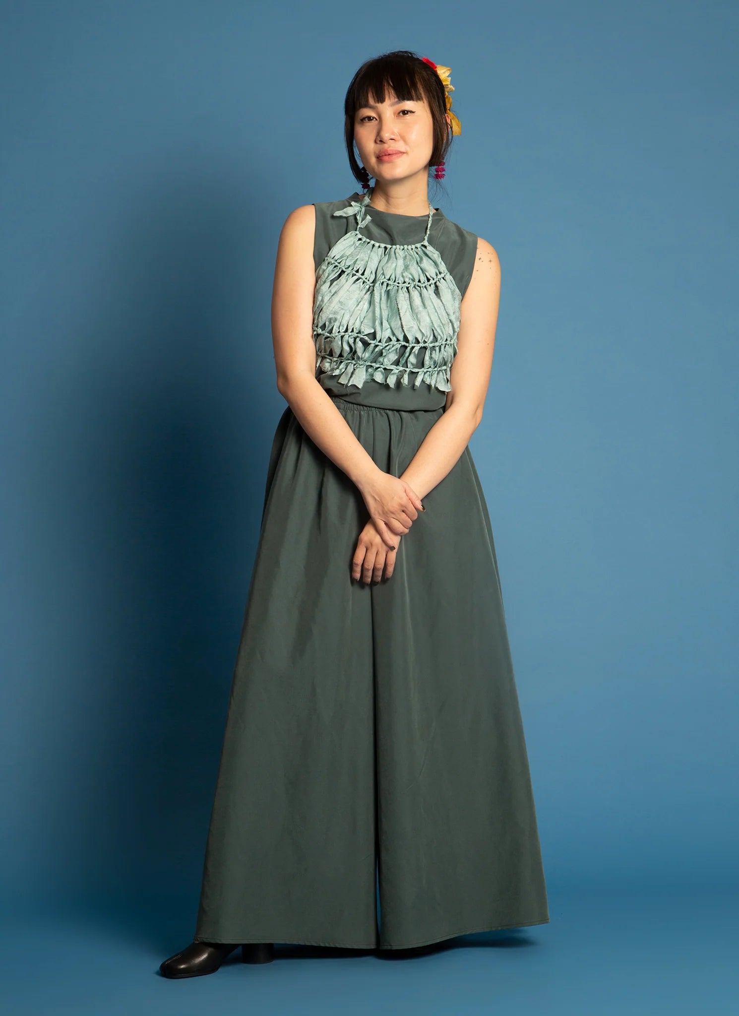 connect 2 handknitted silk cropped halter tie top