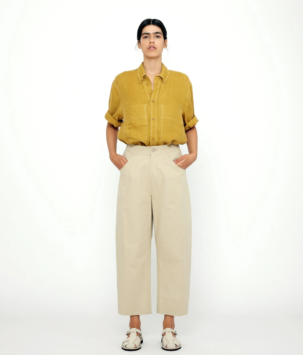 curve legged trouser