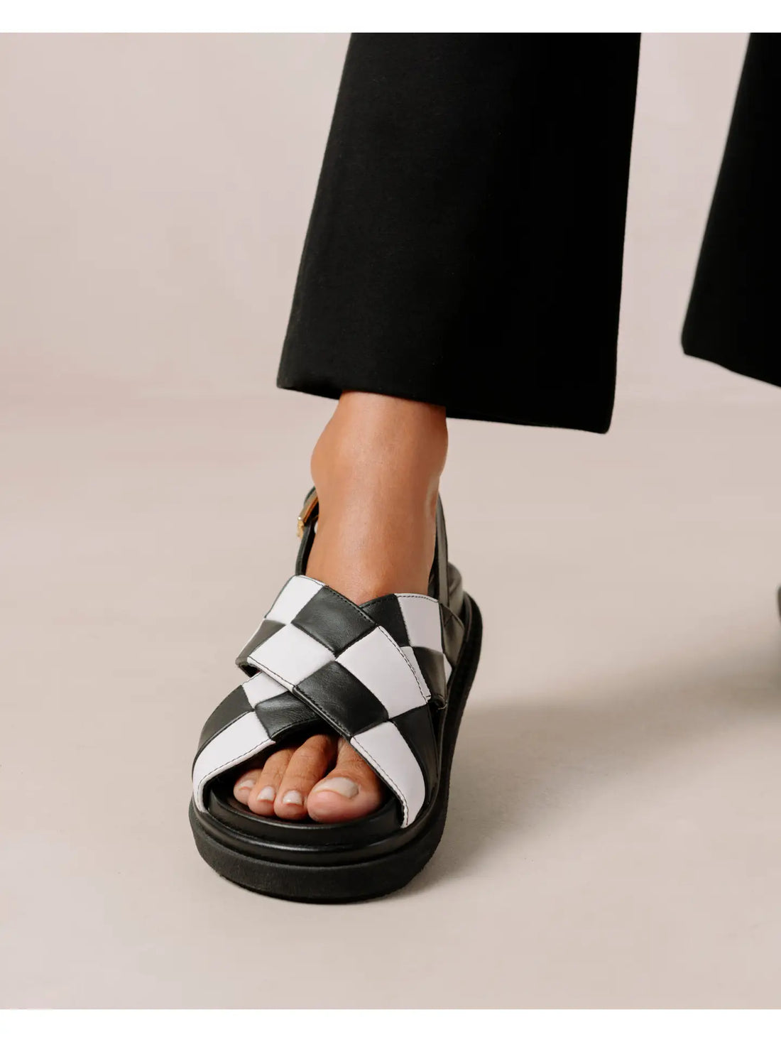 ALOHAS handcrafted, customer favorite marshmallow scacchi sandals in black and white checkered pattern