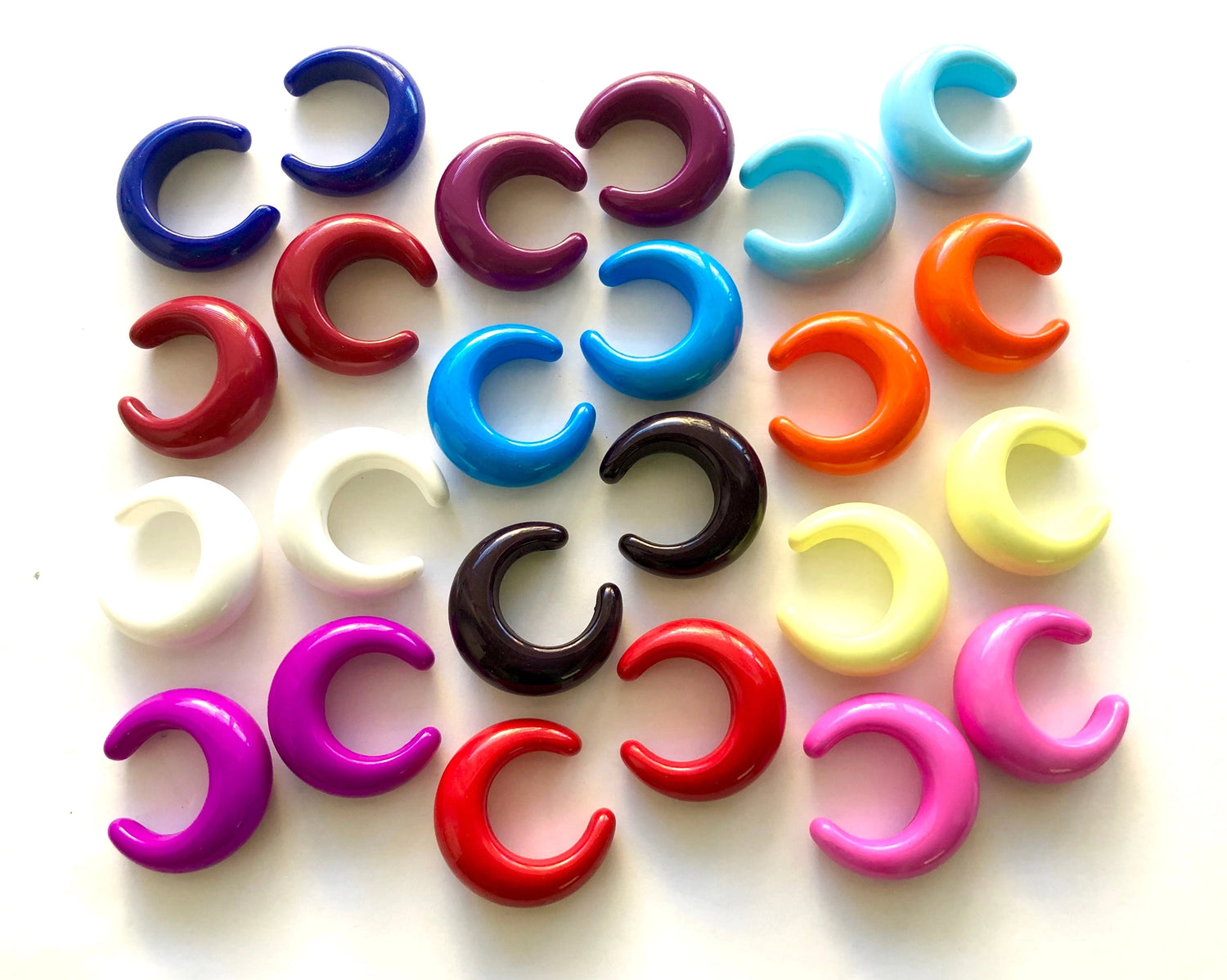 chunky lucille lucite hoop earrings