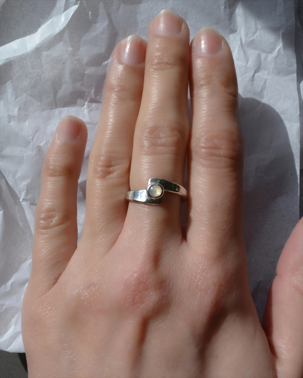 silver moonstone ring