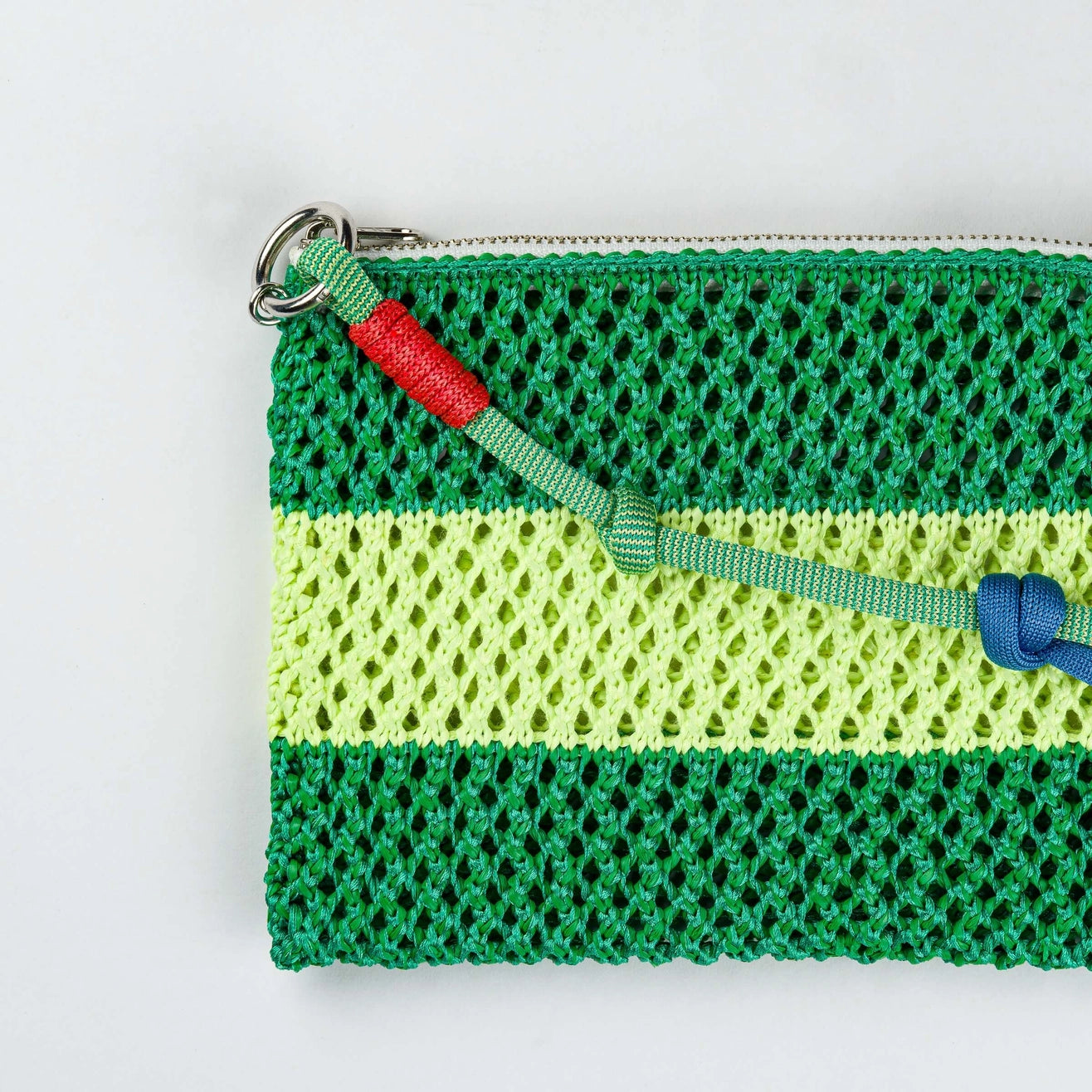 stripe raffia pouch