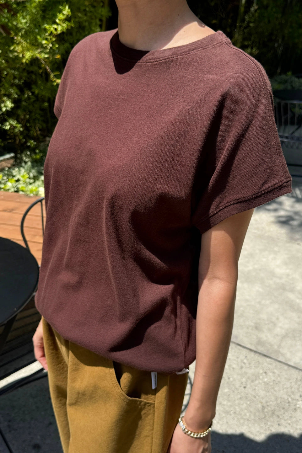 ease tee