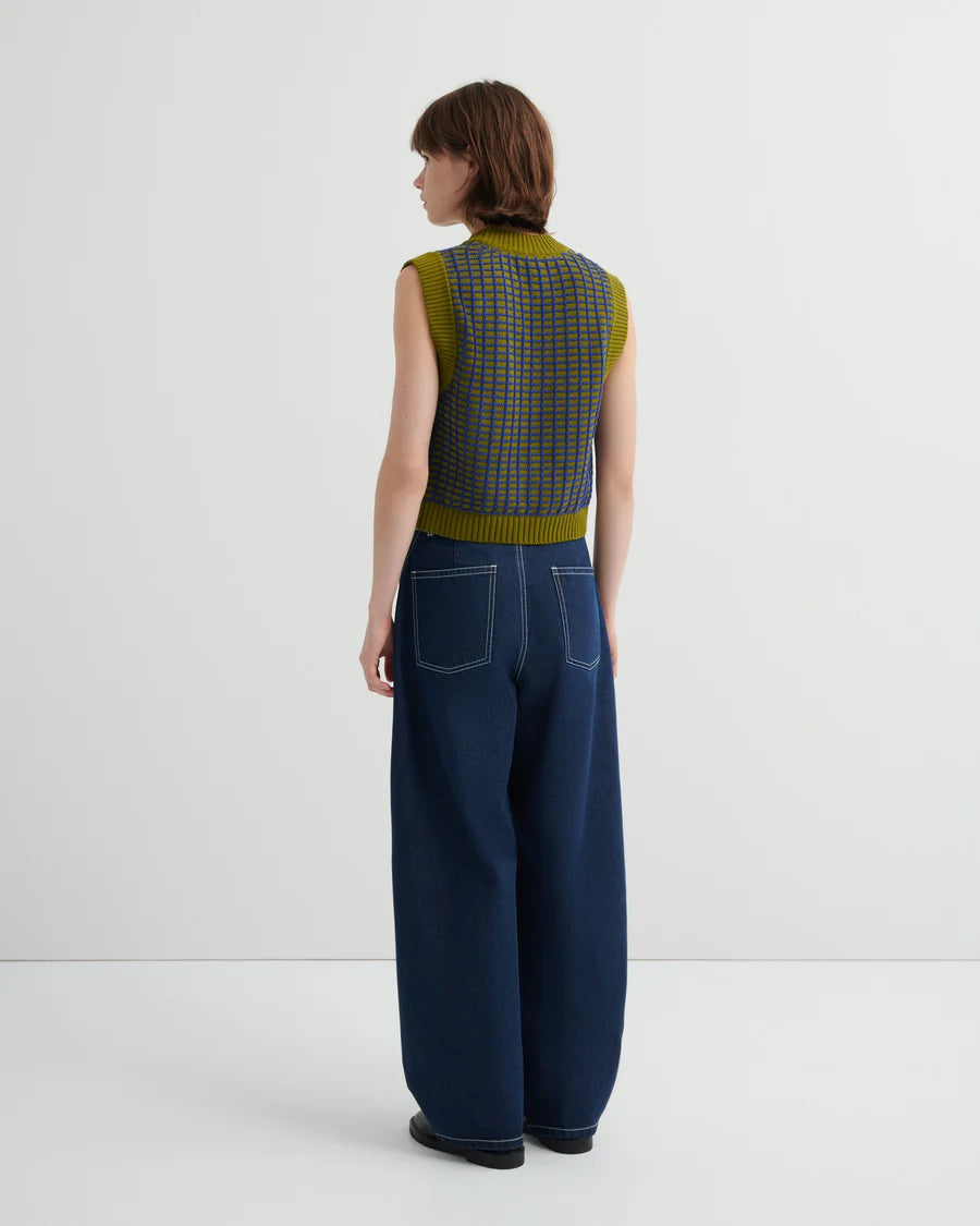 grid vest