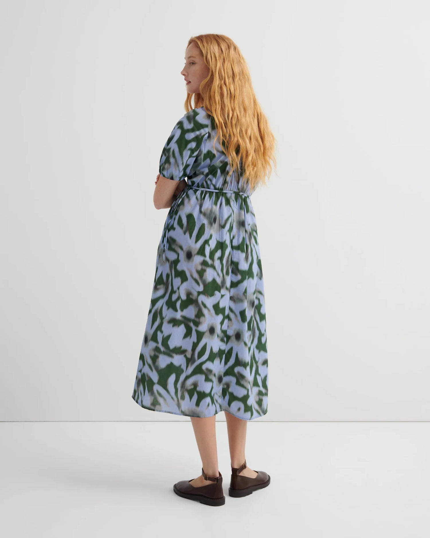illustrate dress