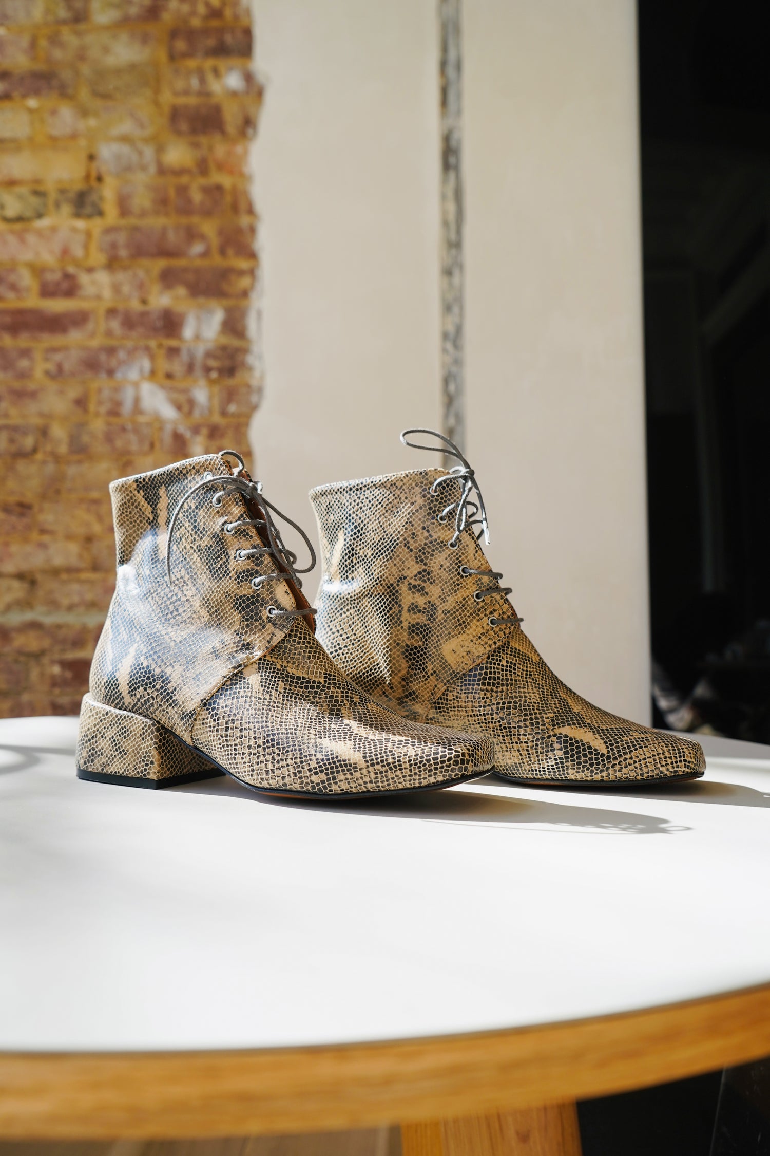 ethical boots on sale | about arianne gabriel white mamba boots – basic.