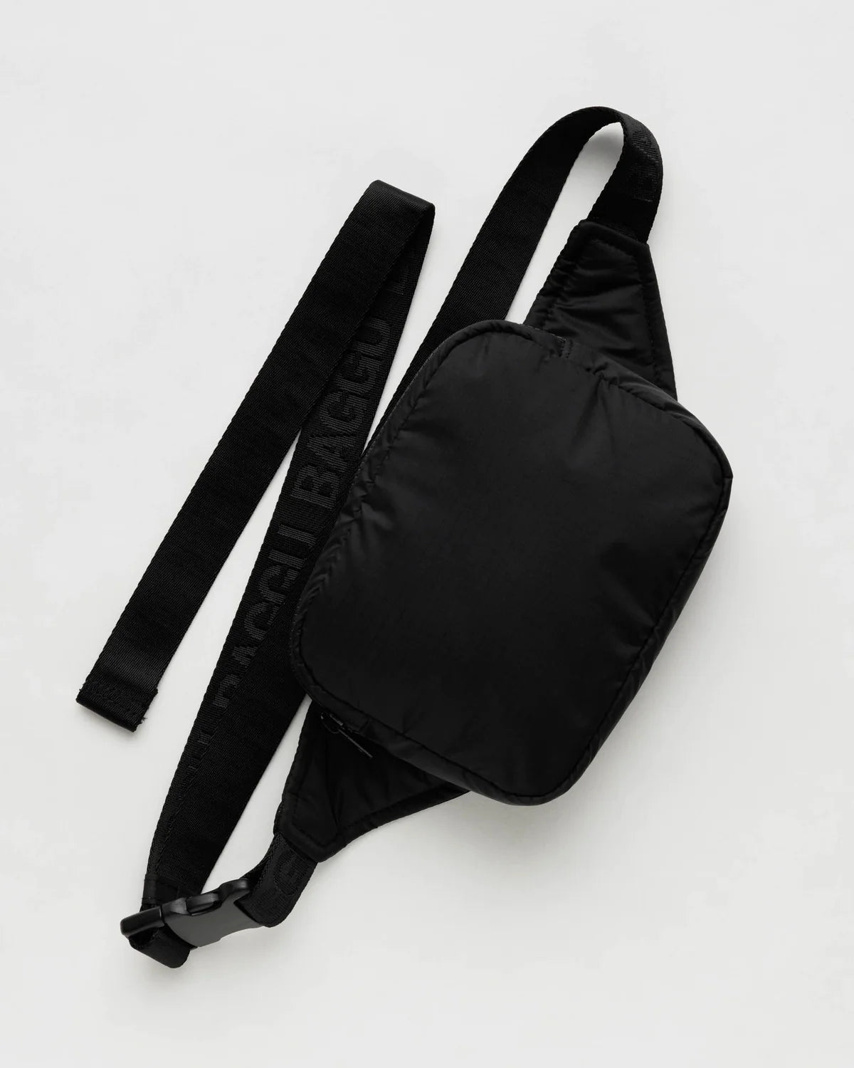 baggu puffy fanny pack in black